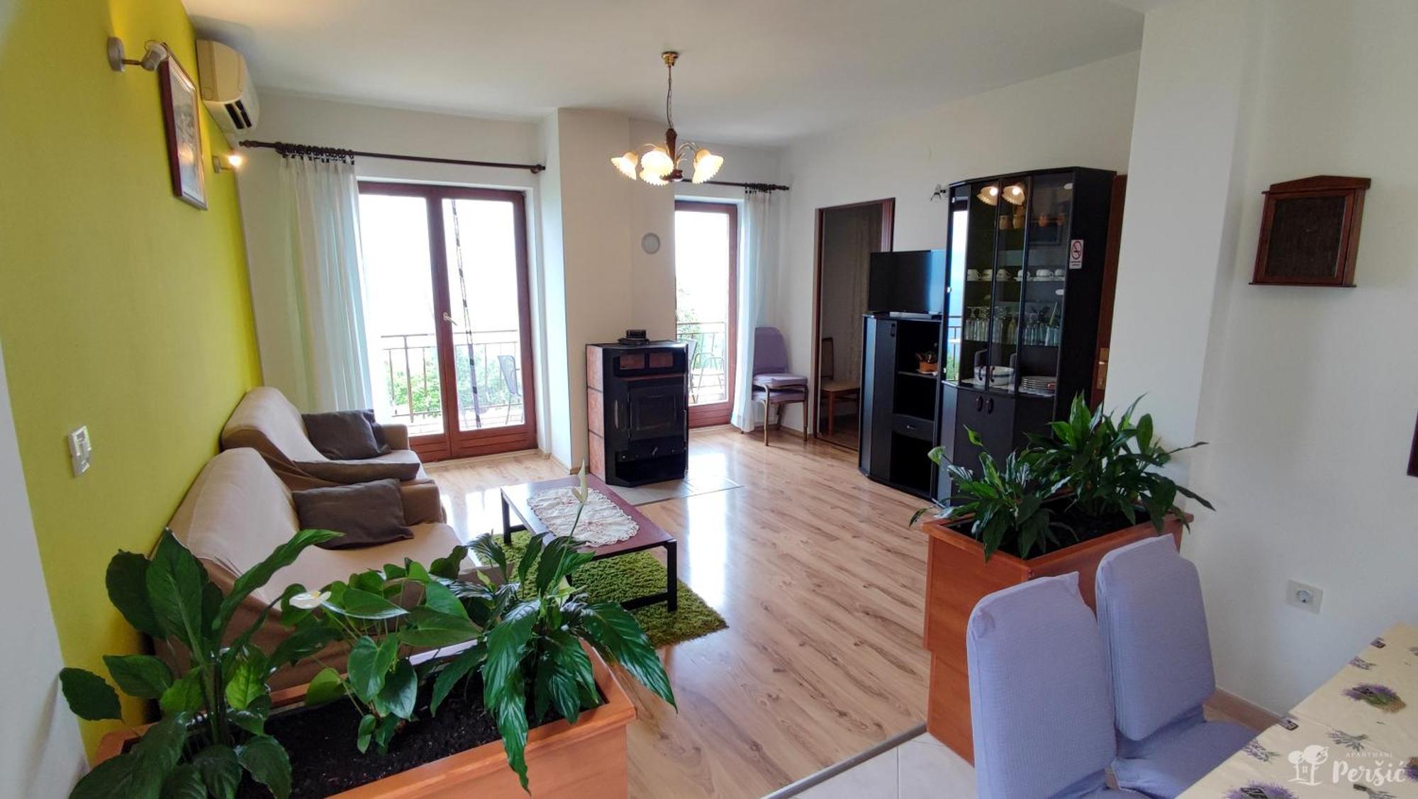 Apartman Persic Mošćenička Draga Dış mekan fotoğraf